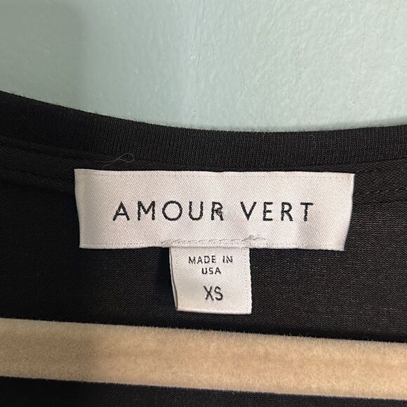 Amour Vert Super Soft VNeck TShirt Dress - Picture 5 of 7